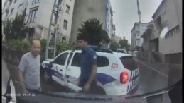 Ümraniye’de otomobil polis aracına çarptı