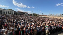 Heniyye için Türkiye’nin birçok ilinde gıyabi cenaze namazı kılındı