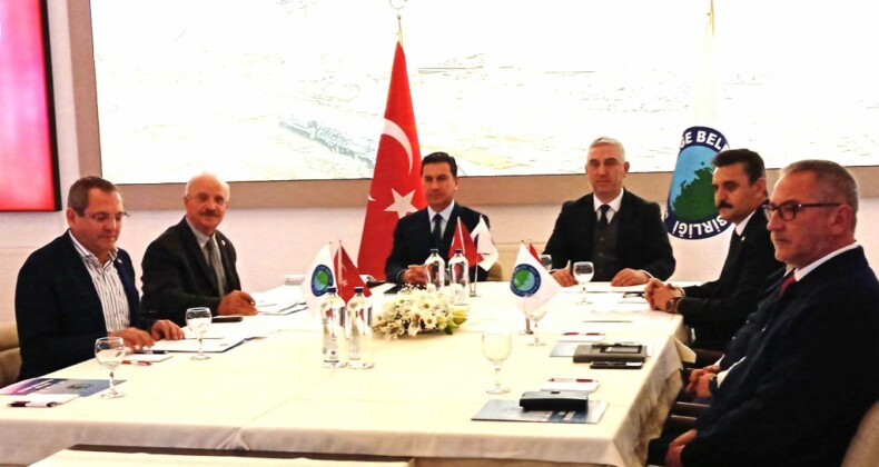 Kıyı Ege Belediyeler Birliği 2024 Yılı Son Encümen Toplantısı Bergama’da Gerçekleşti