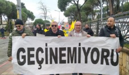 Bergama'da kamu çalışanları maaş zam oranını protesto etti!